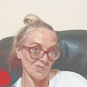 Meet your Posher, Jenalee